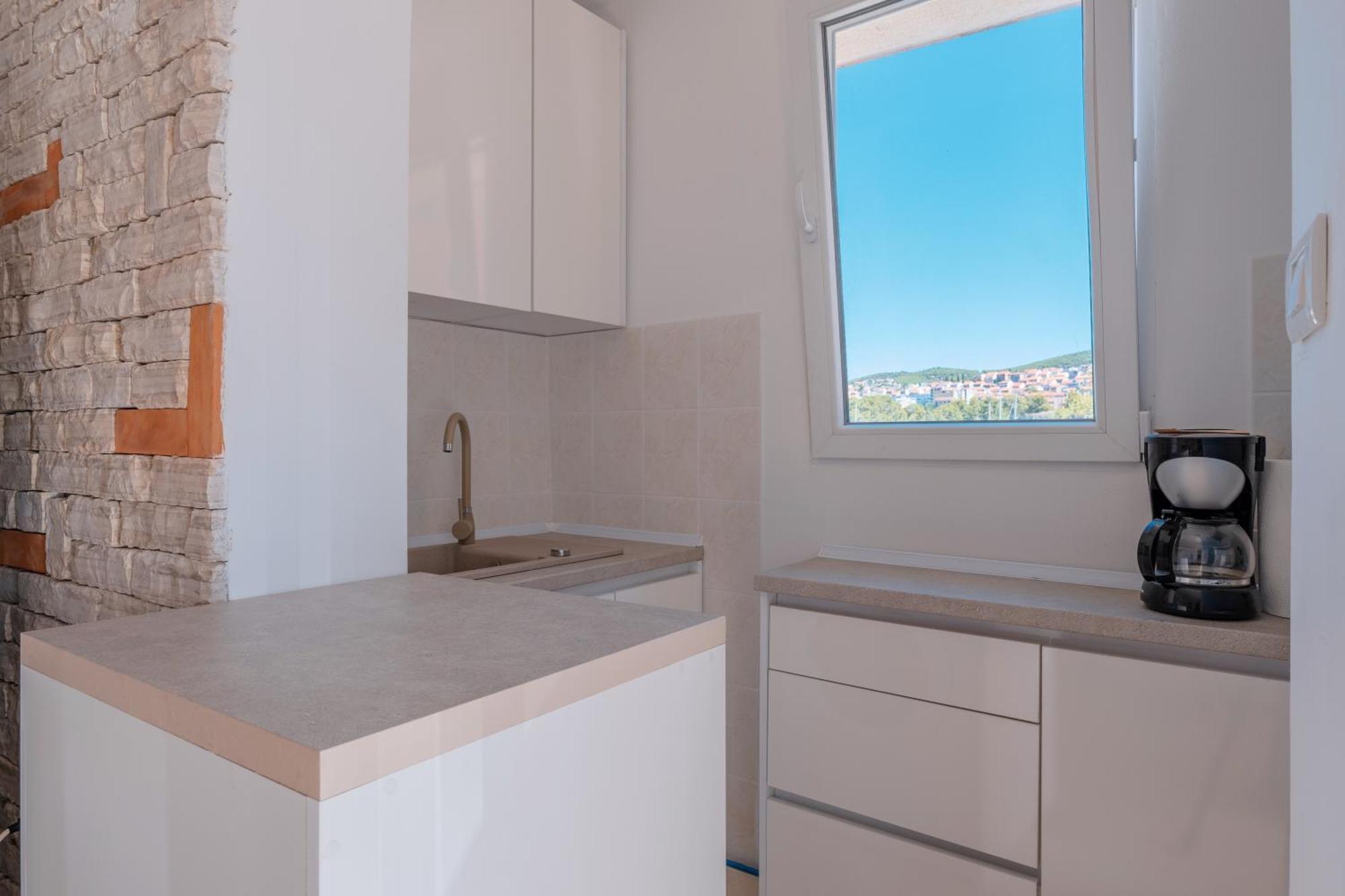 Apartments Ema Šibenik Екстериор снимка