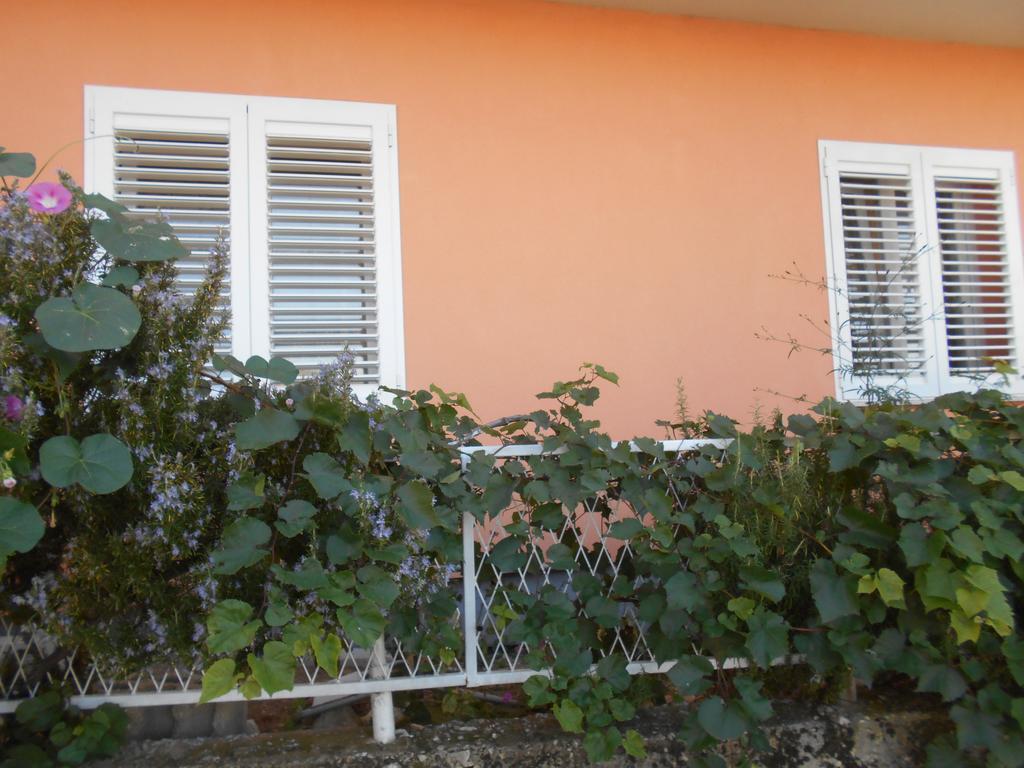 Apartments Ema Šibenik Екстериор снимка