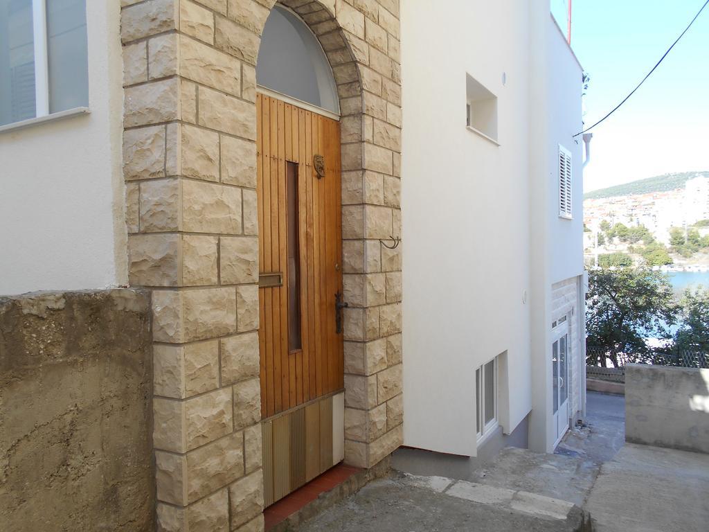 Apartments Ema Šibenik Екстериор снимка